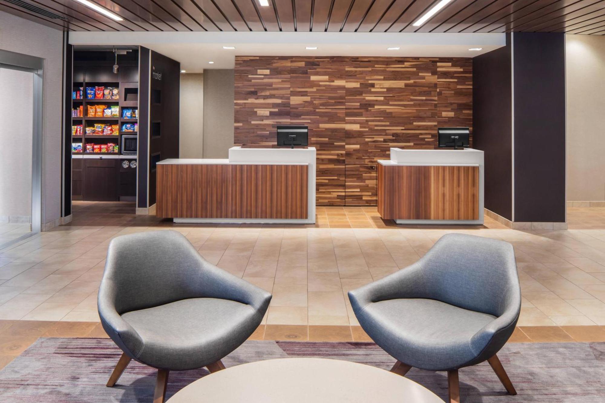 Courtyard By Marriott Wayne Fairfield Hotel Екстериор снимка