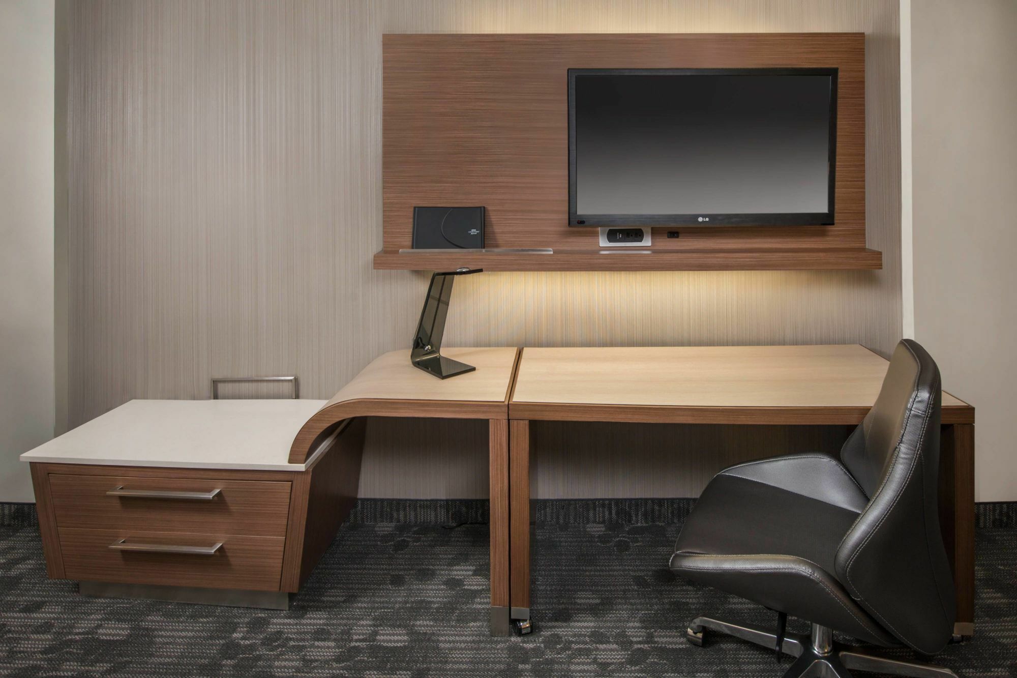 Courtyard By Marriott Wayne Fairfield Hotel Екстериор снимка